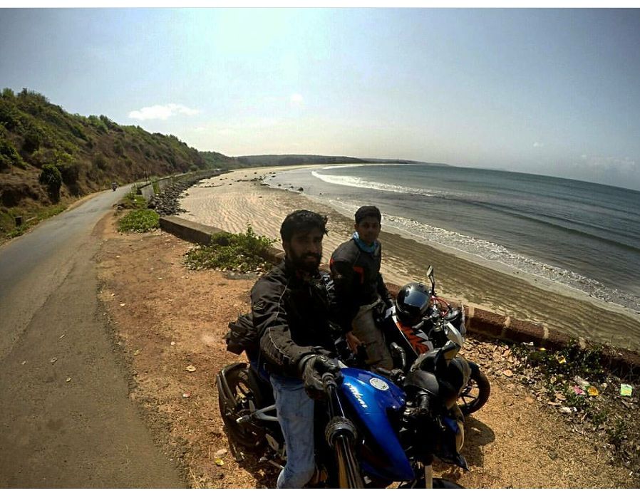 Photo of 11 selfies that might pinch the travel bug inside you! 3/11 by Sanish Nair